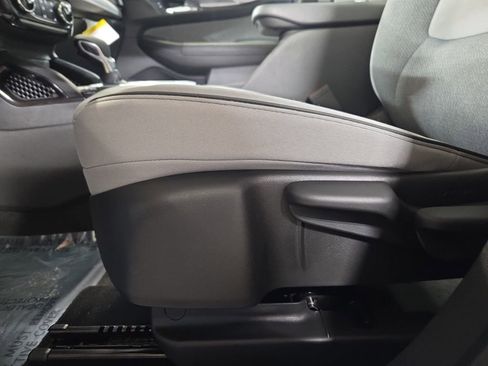 New 2026 Chevrolet TrailBlazer LT w/ LT Cold Weather Package FWD image 28