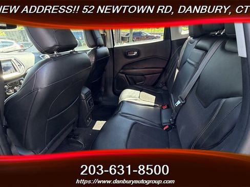 Used 2018 Jeep Compass Latitude w/ Popular Equipment Group AWD/4WD image 29