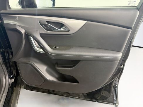 Used 2025 Chevrolet Blazer LT AWD/4WD image 34