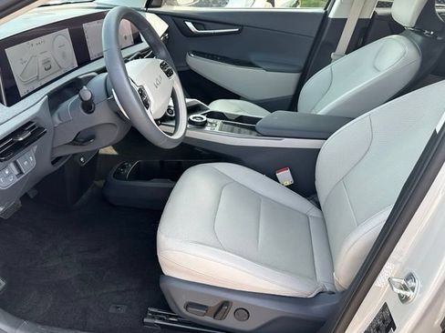 Used 2024 Kia EV6 Wind w/ Wind Technology Package AWD/4WD image 16