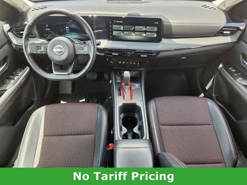 Used 2025 Nissan Kicks SR AWD/4WD image 25
