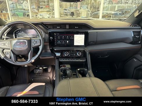 Used 2023 GMC Sierra 1500 AT4 w/ Technology Package image 12