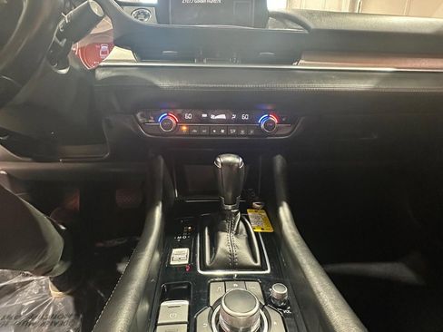Used 2018 MAZDA MAZDA6 Grand Touring image 17