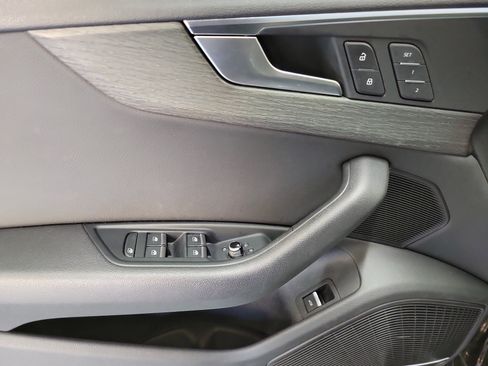 Used 2018 Audi A4 2.0T Ultra Premium Plus w/ Premium Plus Package image 17