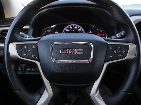 Used 2023 GMC Acadia Denali w/ Denali Ultimate Package AWD/4WD image 15