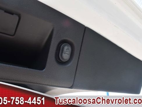 Used 2020 Chevrolet Tahoe Premier RWD image 9