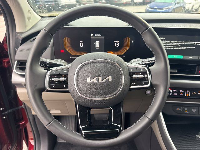 Certified 2026 Kia Carnival FWD image 26