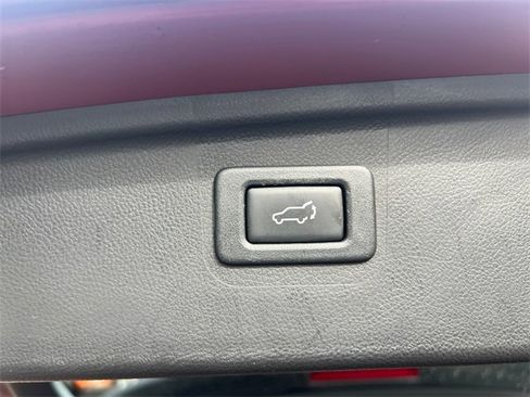 Used 2015 Subaru Outback 2.5i Limited image 19