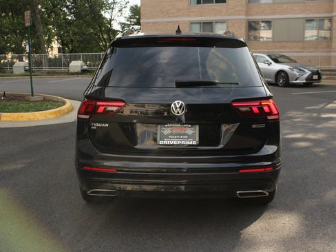 Used 2021 Volkswagen Tiguan SE R-Line AWD/4WD image 8