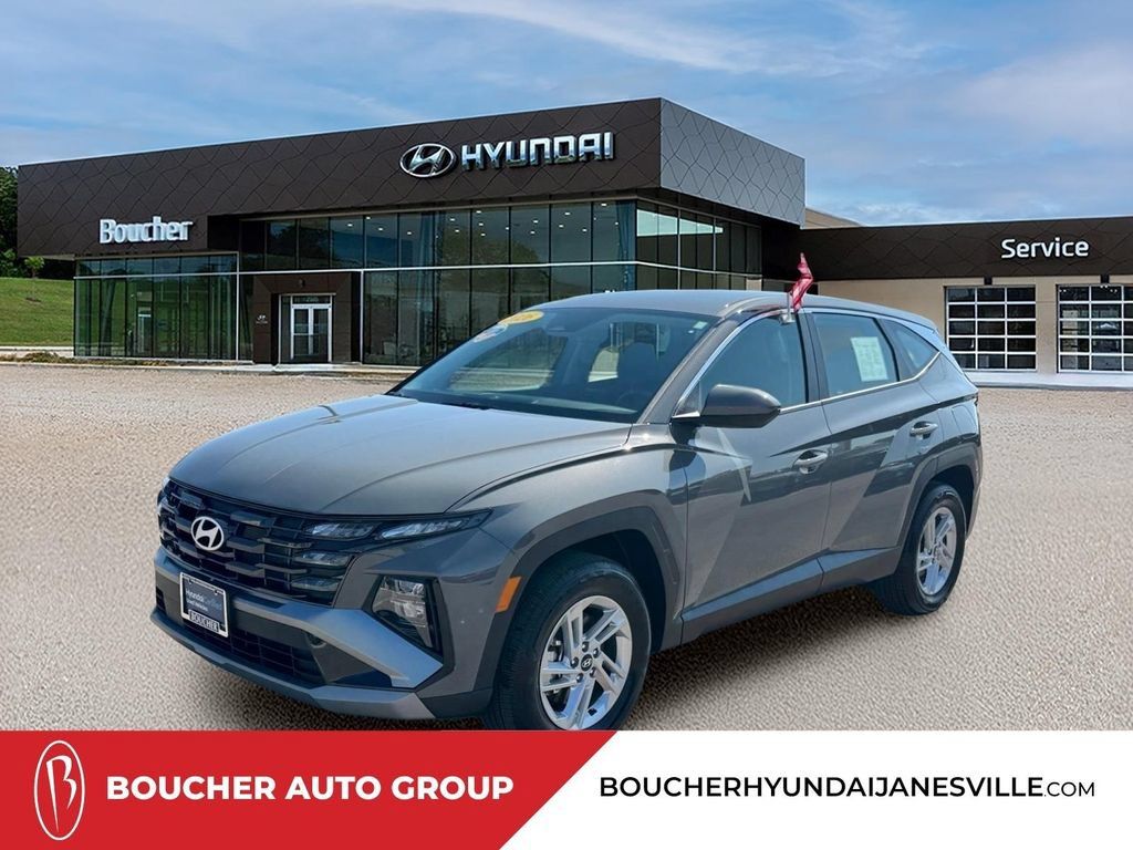 Certified 2026 Hyundai Tucson SE AWD/4WD image 1