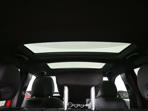 New 2026 Mercedes-Benz GLB 250 image 17