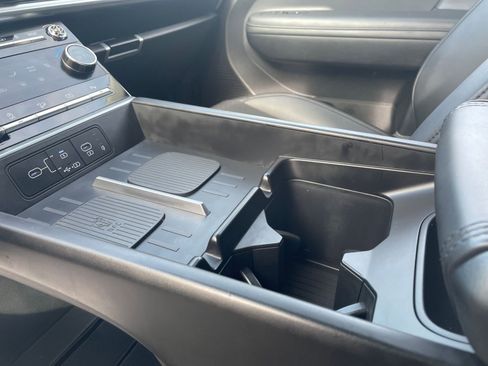 Used 2025 Hyundai Santa Fe SEL image 41