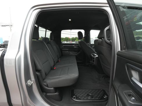 Used 2025 RAM 1500 Big Horn AWD/4WD image 37