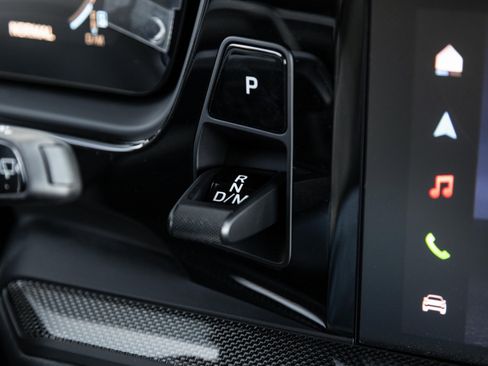 New 2026 Porsche Cayenne GTS image 18