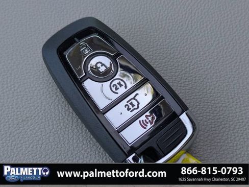 Used 2023 Ford Expedition Limited image 31