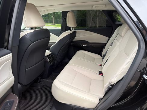Used 2024 Lexus RX 350 AWD w/ Convenience Package image 9