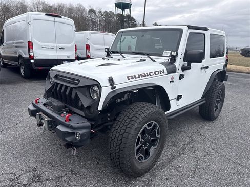 Used 2016 Jeep Wrangler Rubicon image 3