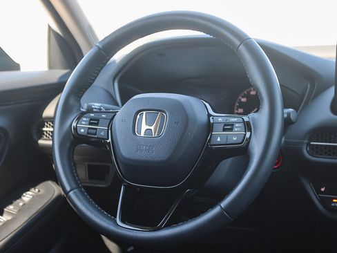 Used 2024 Honda HR-V EX-L image 16