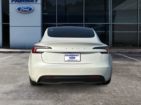 Used 2024 Tesla Model 3 Standard Range RWD image 5