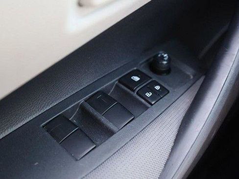 Used 2024 Toyota Corolla LE FWD image 17