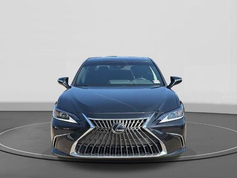 Used 2025 Lexus ES 350 w/ Accessory Package (Z1) FWD image 3