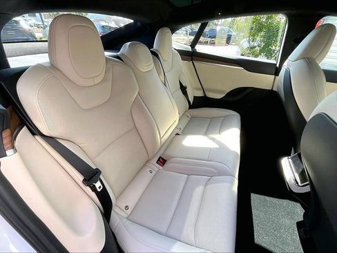 Used 2021 Tesla Model S Long Range AWD/4WD image 25