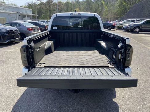 Used 2022 Toyota Tacoma TRD Pro image 18