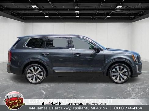 Used 2021 Kia Telluride EX w/ EX Premium Package AWD/4WD image 6
