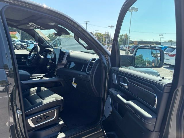 New 2026 RAM 1500 Laramie w/ Night Edition AWD/4WD image 28