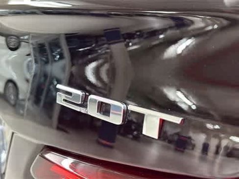 Used 2019 Cadillac XT4 Premium Luxury w/ Technology Package image 10