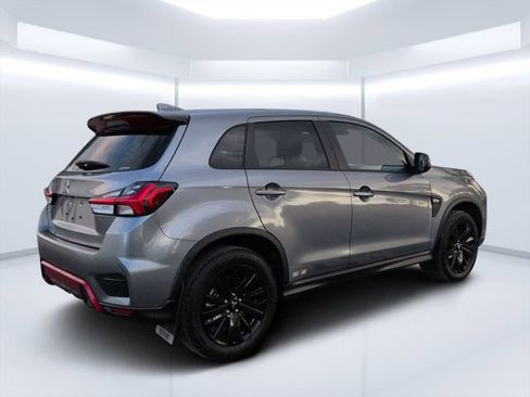 Used 2026 Mitsubishi Outlander Sport AWD image 3