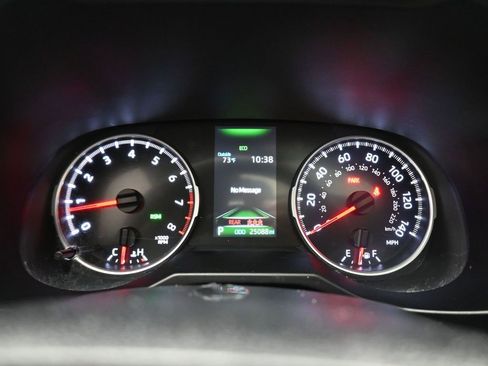 Used 2022 Toyota RAV4 XLE w/ Convenience Package image 14