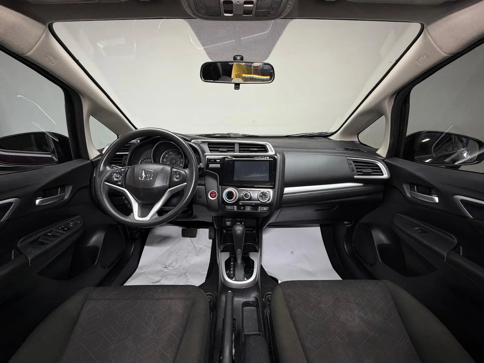 Used 2016 Honda Fit EX image 18