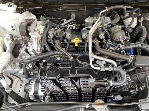 Used 2024 Nissan Altima 2.5 SR FWD image 22