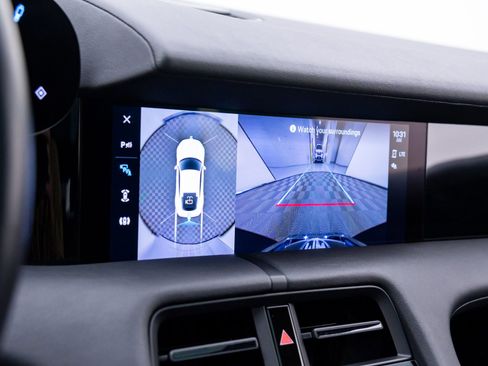 Used 2023 Porsche Taycan image 24