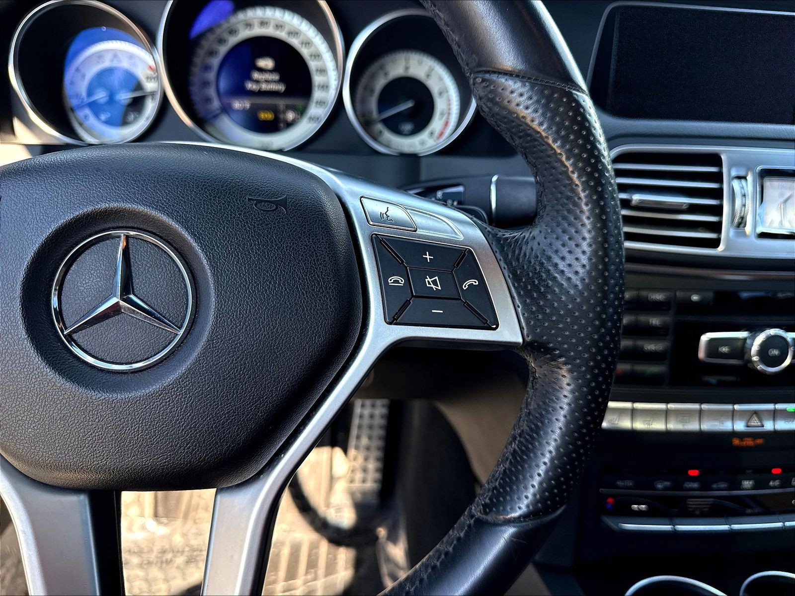 Used 2014 Mercedes-Benz E 350 Coupe image 14