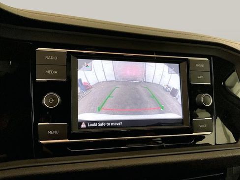 Used 2020 Volkswagen Jetta SE w/ SE Cold Weather Package FWD image 20
