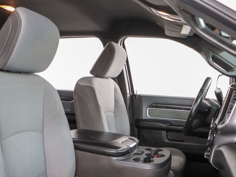 Used 2022 RAM 2500 Big Horn image 28