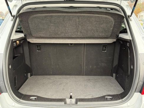 Used 2019 Chevrolet Trax LT w/ LT Convenience Package image 6