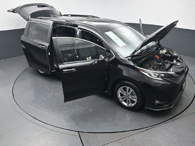 Certified 2023 Toyota Sienna XSE w/ XSE Plus Package AWD/4WD image 54