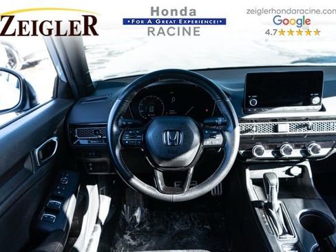 Used 2024 Honda Civic Sport image 9