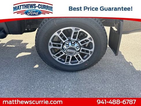 New 2026 Ford F250 Platinum w/ Platinum Plus Package image 15