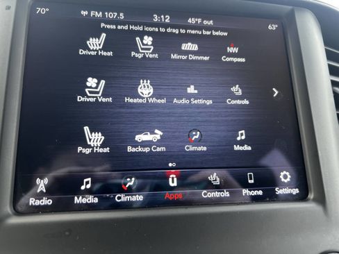 Used 2019 RAM 1500 Laramie image 30
