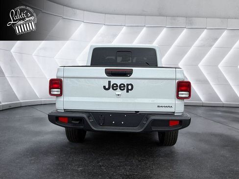 New 2026 Jeep Gladiator Sport AWD/4WD image 5