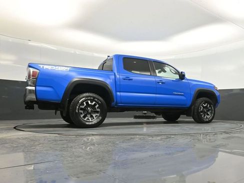Used 2021 Toyota Tacoma TRD Off-Road image 42