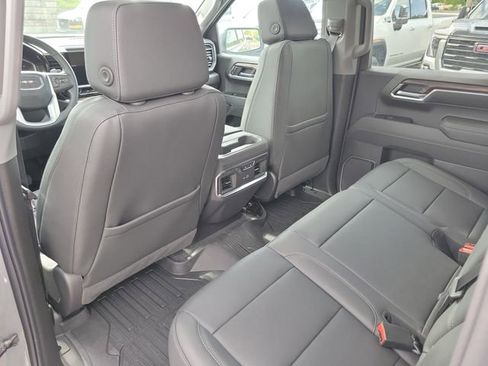 New 2026 GMC Sierra 1500 SLT AWD/4WD image 13