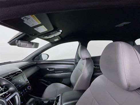 Used 2022 Hyundai Santa Cruz SEL image 11