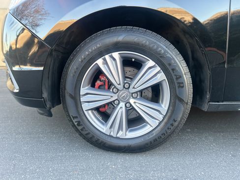 Used 2020 Acura MDX SH-AWD image 9