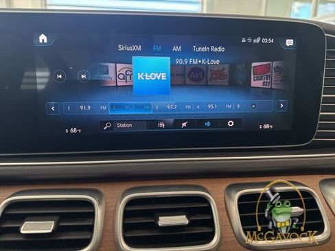 Used 2020 Mercedes-Benz GLE 350 image 26