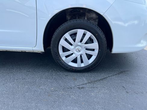 Used 2020 Nissan NV200 SV w/ Sliding Glass Door Package image 10